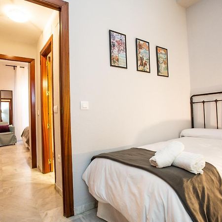 Wish Suite Torres De Sevilla Exterior photo