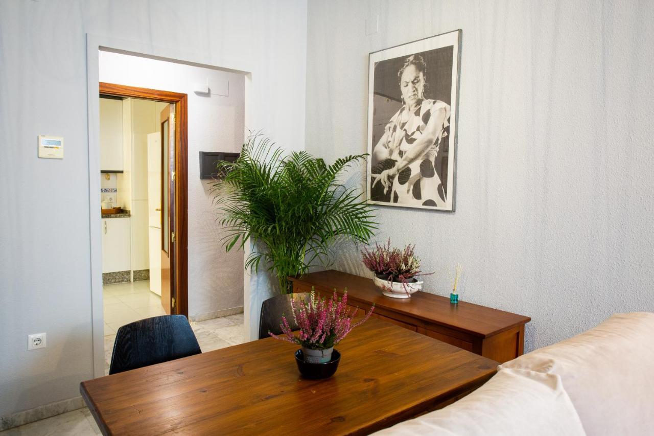 Wish Suite Torres De Sevilla Exterior photo