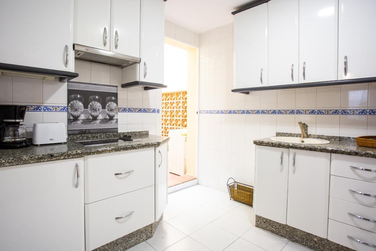 Wish Suite Torres De Sevilla Exterior photo