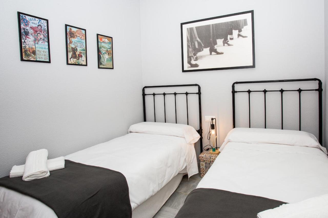 Wish Suite Torres De Sevilla Exterior photo